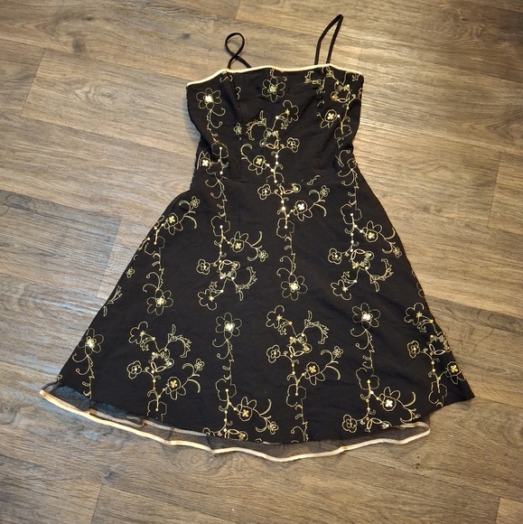 Vintage Y2K Steppin Out Embroidered Sequin Mini Ruffle Dress. - Picture 12 of 14